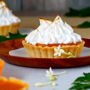 Papaya meringue pie is vegan and dairy-free.
